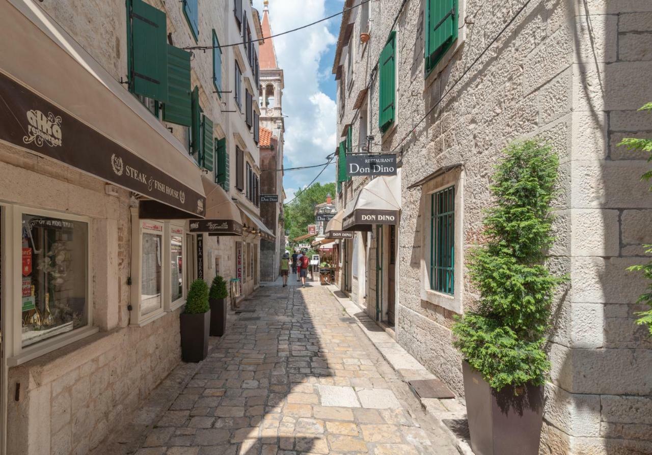 Apartman Škuribanda Trogir Bagian luar foto