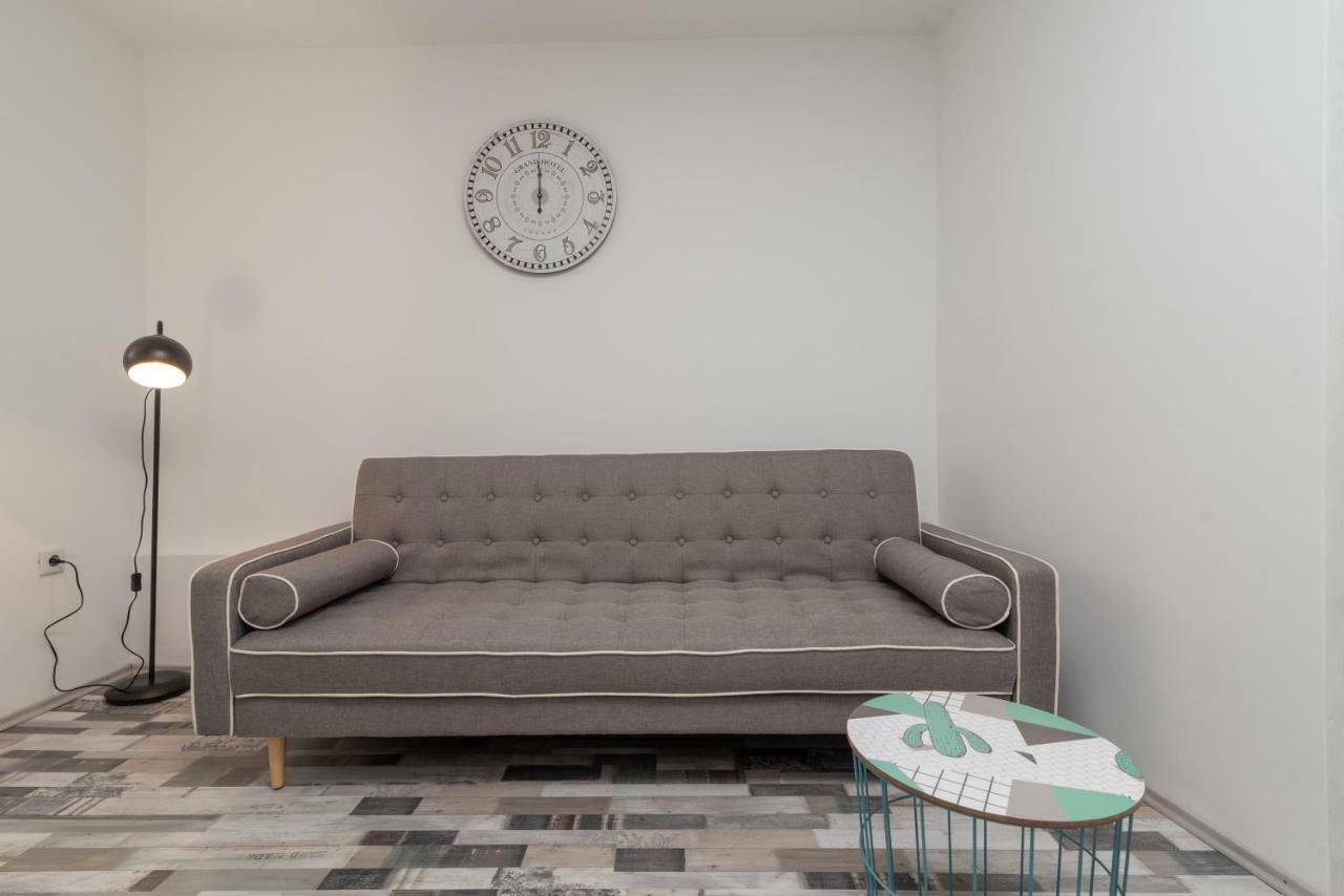 Apartman Škuribanda Trogir Bagian luar foto